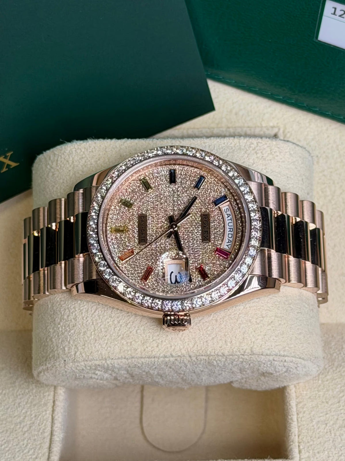 Rolex Day-Date 36 ainbow Rose Gold Diamond Bezel