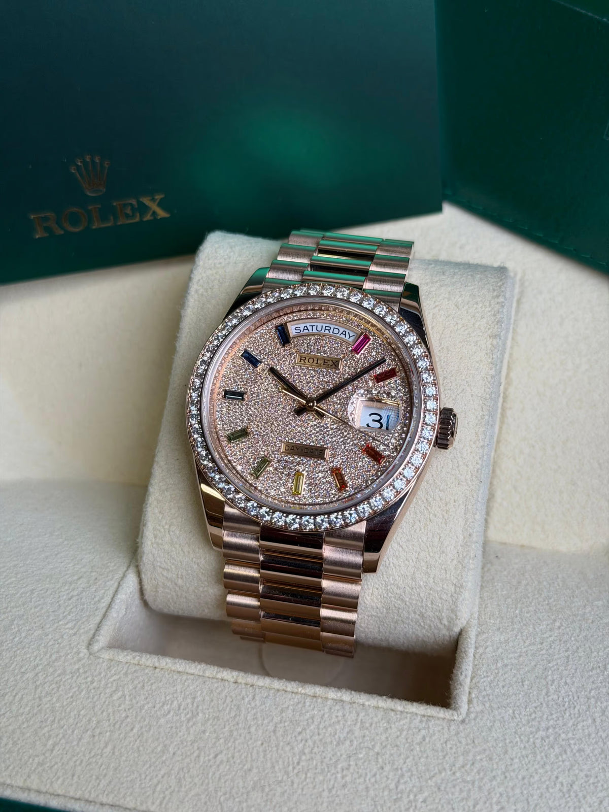 Rolex Day-Date 36 ainbow Rose Gold Diamond Bezel