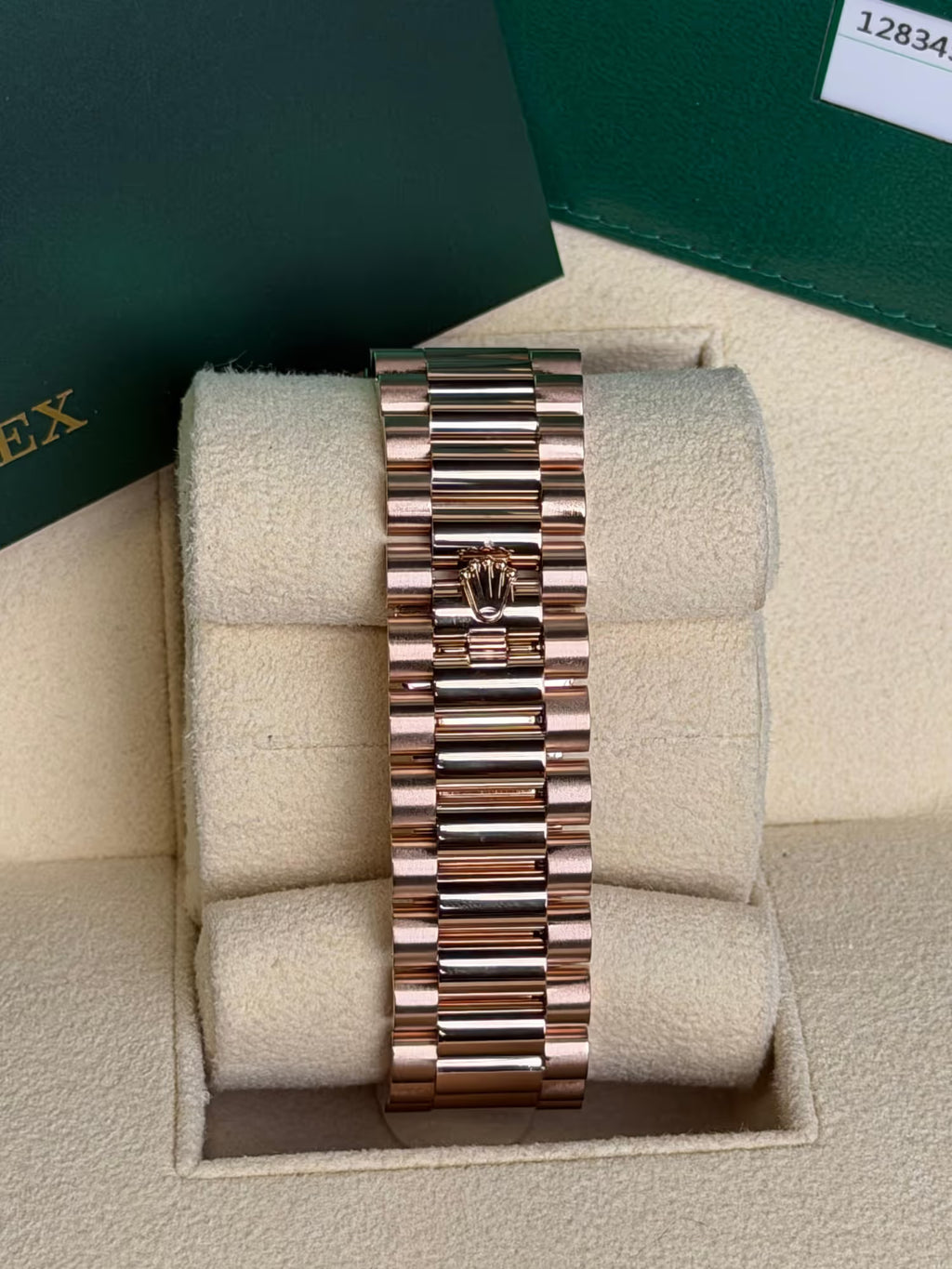 Rolex Day-Date 36 ainbow Rose Gold Diamond Bezel